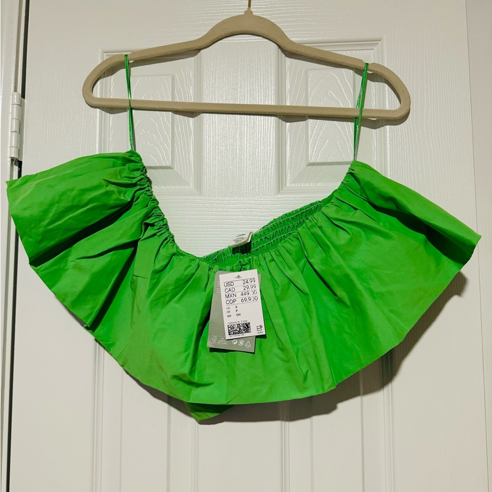 H&M Green off the shoulder blouse
